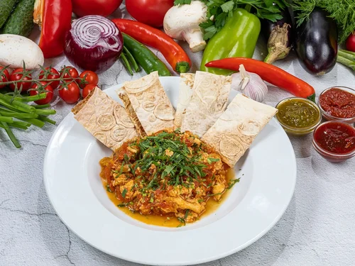 Яичница с помидорами